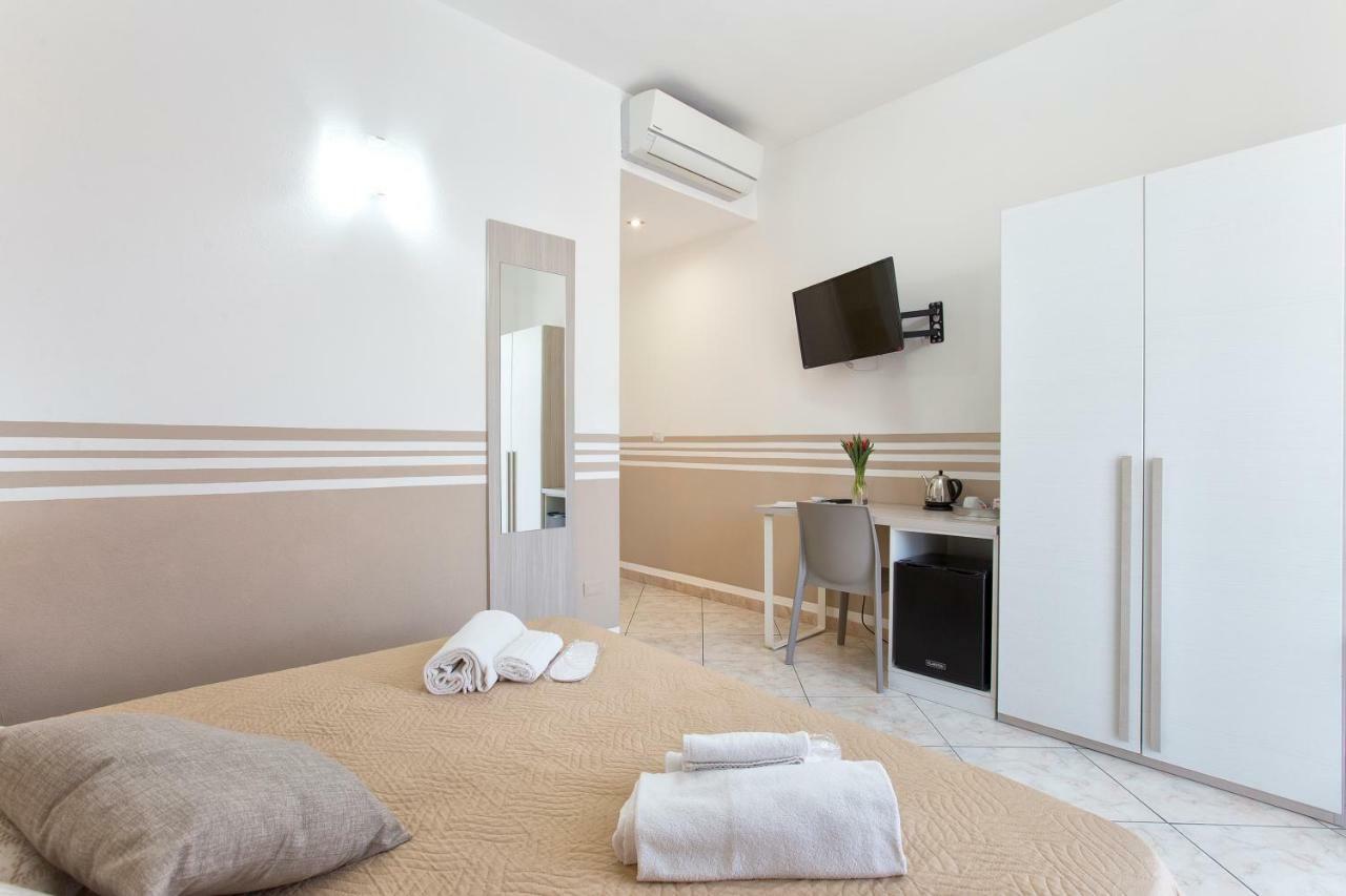 Alguest Hotel Alghero Bagian luar foto